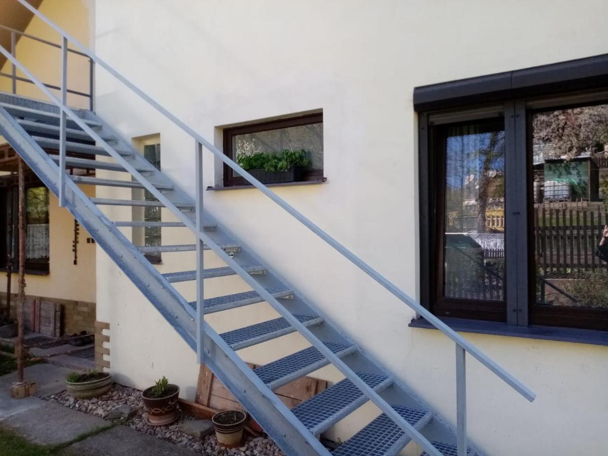 Apartmán Podkrovni Apartman Tereza Rumburk Exteriér fotografie